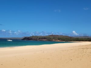 Papohaku Beach Molokai Hawaii β Maui County Offers Free Storm Cleanup Services, Parks Remain Closed | Maui Tom's News