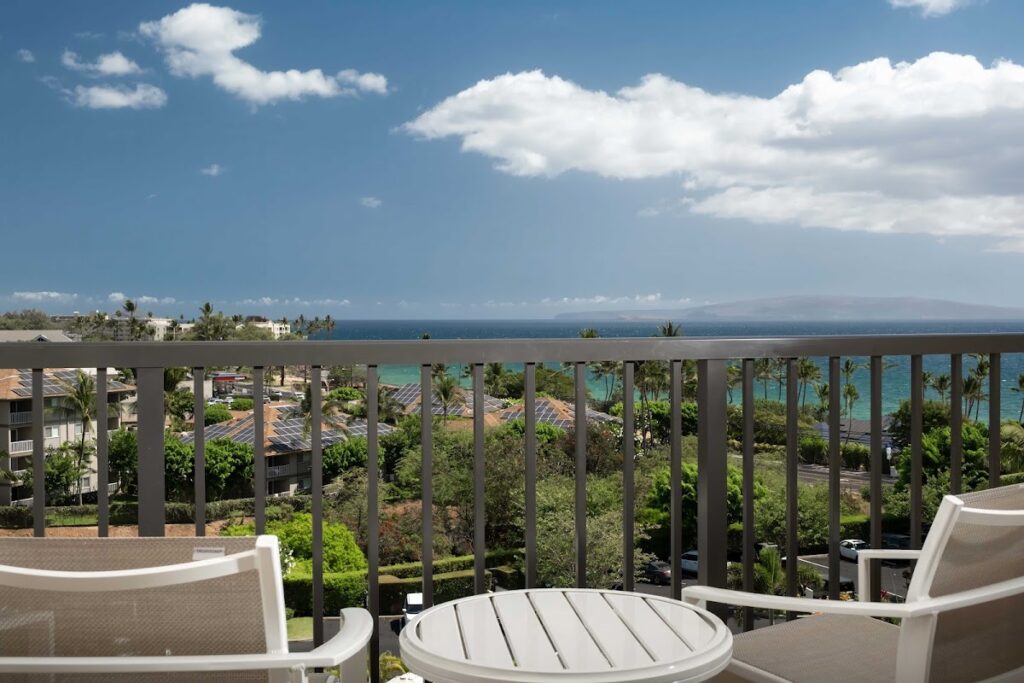 Maui Coast Hotel Kihei — County Committee Approves Hotel Zones That Could Save Some Phased-Out STRs | Maui Tom's News