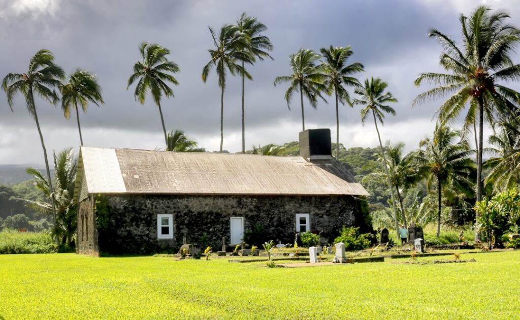 Hawaiin country church — Local Columnist Reflects on Millennial Generation's Challenges | Maui Tom's News