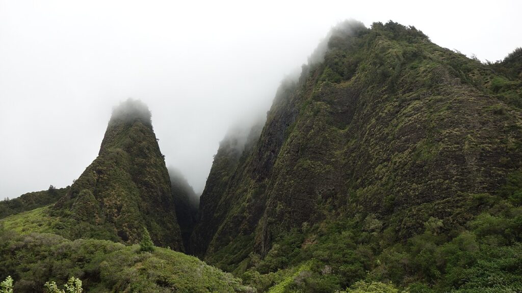 Iao Needle Maui — KLM Suspends Uganda Flights Due to Ebola Outbreak in Neighboring Congo | Maui Tom's News