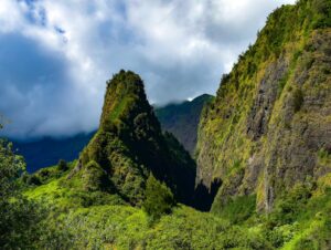 Iao Valley State Park Maui — Maui Commission Delays Vote on Makena State Park Bathroom and Fee Plan | Maui Tom's News