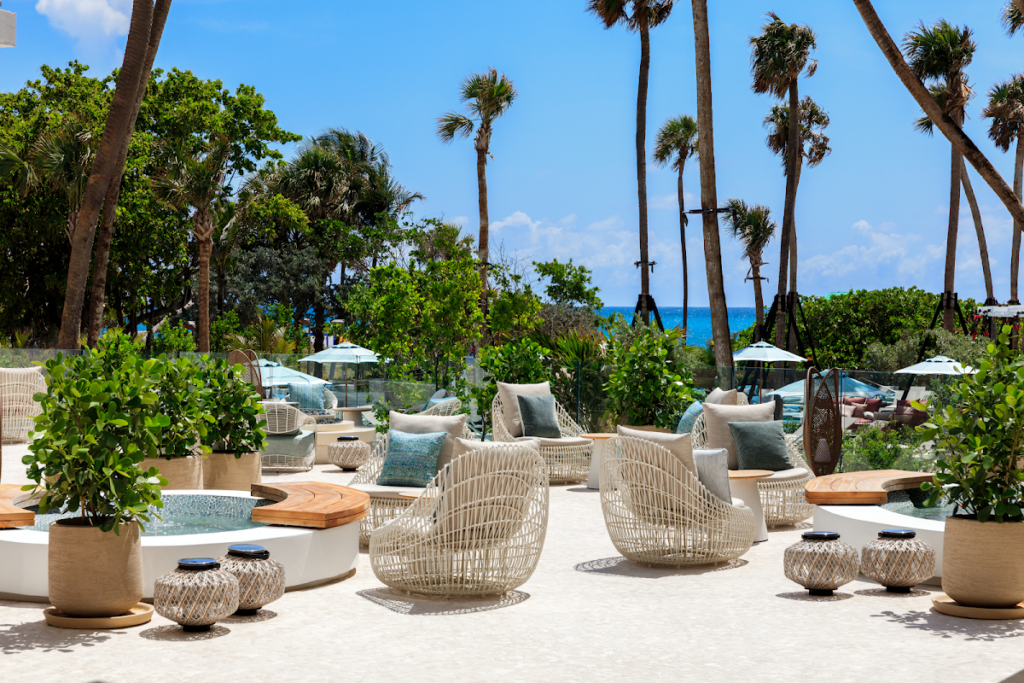 Andaz Maui at Wailea Resort — Free Manta Ray Documentary Screening at Four Seasons Wailea on July 24 | Maui Tom's News