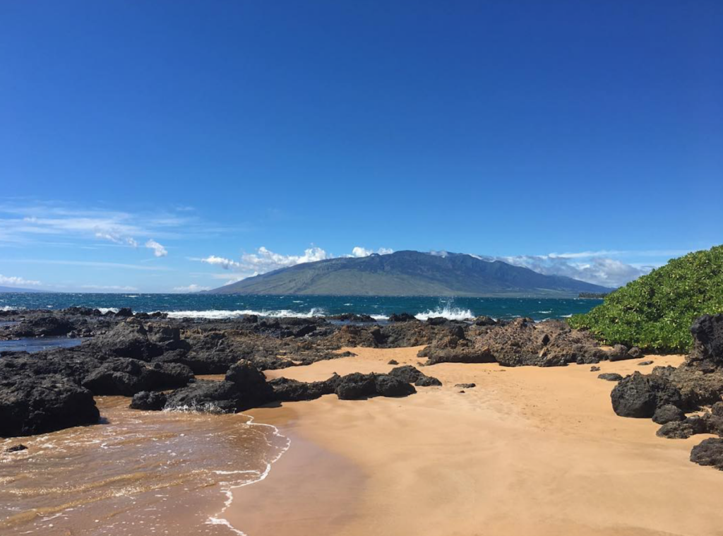 Kamaole Beach III Kihei Maui — Kīhei Beach Parking Goes Paid for Visitors Starting July 15 | Maui Tom's News
