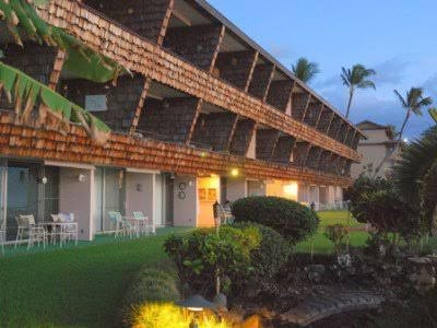 Maui Council Creates Hotel Zoning Path to Exempt Some Condos from STR Ban - Maui Tom's Vacation Rental Cleaning & Maintenance Kulakane Maui condos Lahaina — Maui Council Creates Hotel Zoning Path to Exempt Some Condos from STR Ban | Maui Tom's News